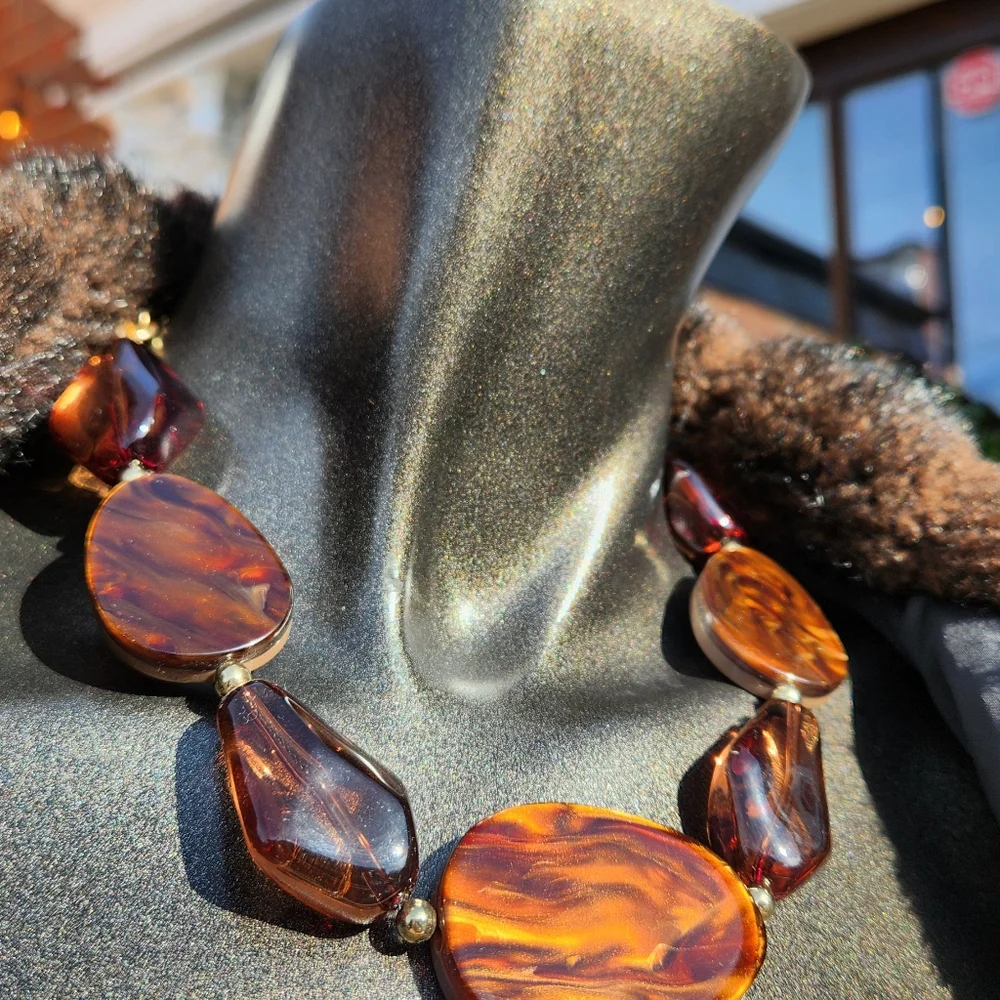 🤎Elegant Brown & Ambertone🤎 Statement Necklace with Earrings Set- Reversible. - Picture 16 of 16